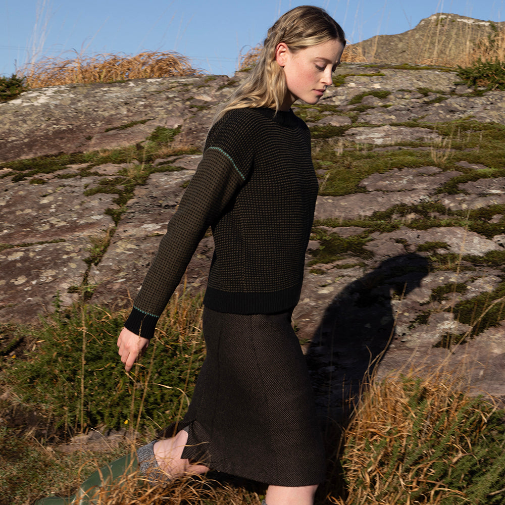 Bird's Eye Stitch In Black Olive